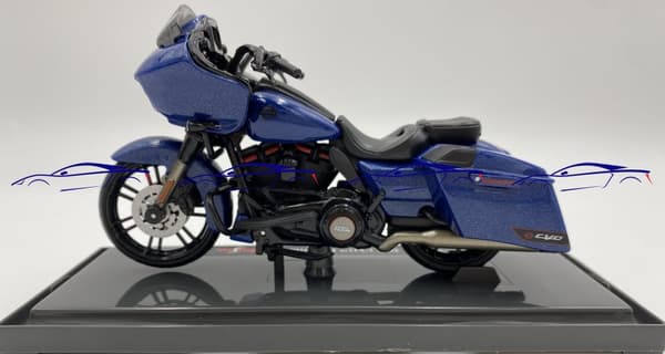 HARLEY-DAVIDSON 2022 CVO Road Glide 1:18 Maisto blå