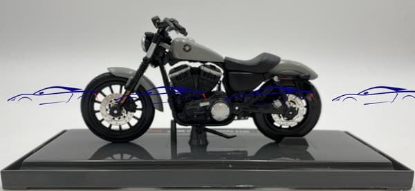 HARLEY-DAVIDSON Sportster Iron 883 2022 1:18 Maisto Grå