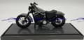 Miniatyrbild 10 av 11: HARLEY-DAVIDSON Sportster Iron 883 2022 1:18 Maisto Grå