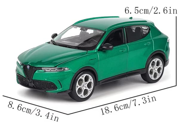 Alfa Romeo Tonale 2022 grön 1:24 modell BBurago 21109