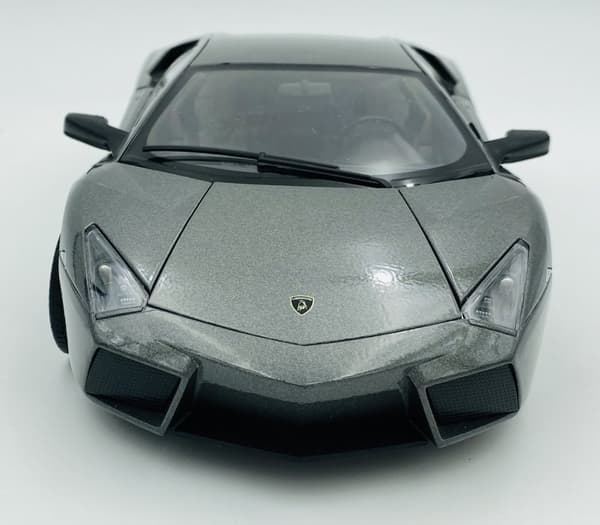 Lamborghini Reventon modell 1:18 Motormax 79155