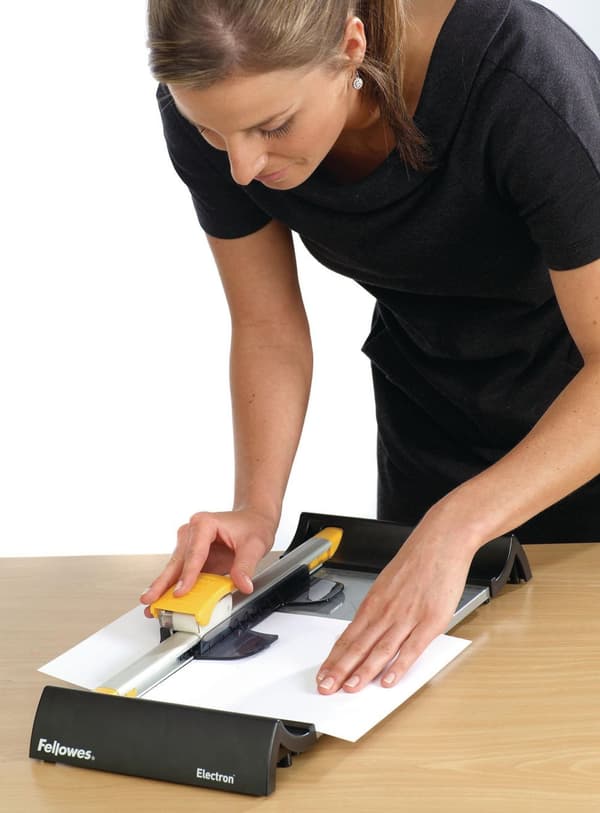 Skärmaskin FELLOWES Electron A3