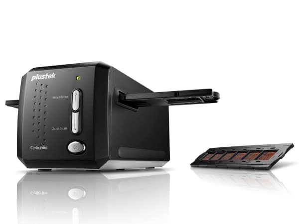 Plustek OpticFilm 8200i SE - Filmskanner (35 mm) - CCD - 35 mm-film - 7200 dpi x 7200 dpi - USB 2.0