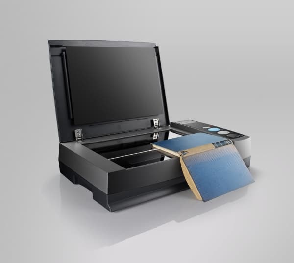 Plustek OpticBook 3800L - Planskanner - CCD - A4/Letter - 1200 dpi - inntil 2500 skann pr. dag - USB 2.0