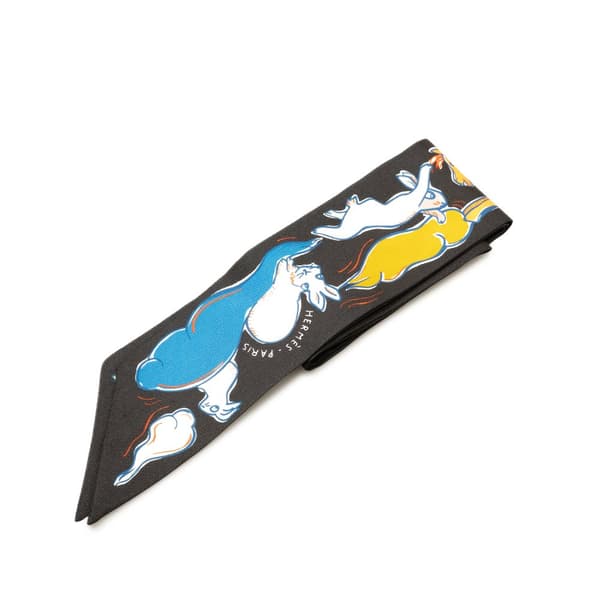 Pre-owned Hermès Mille et Un Lapins Silk Twilly Scarf Black