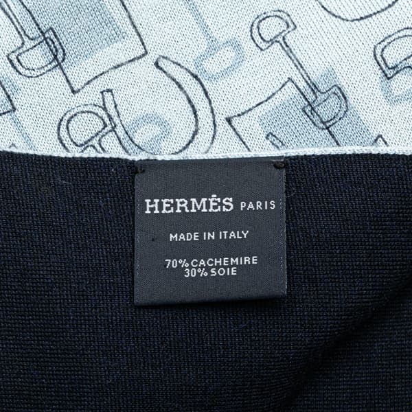 Pre-owned Hermès Printed Cashmere Silk Stole Scarf Blue