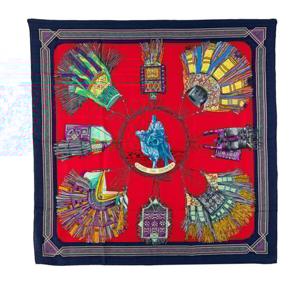 Pre-owned Hermès Cuirs Du Desert Silk Scarf Red
