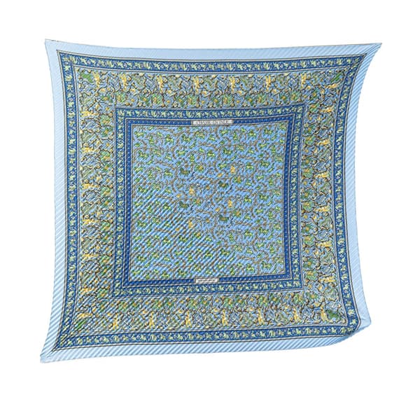 Pre-owned Hermès Chasse En Inde Silk Plisse Scarf Blue