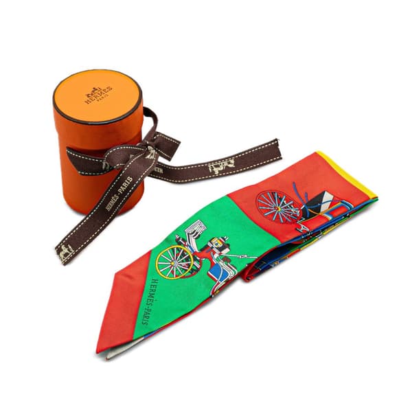 Pre-owned Hermès Voitures Exquises Twilly Silk Scarf Blue