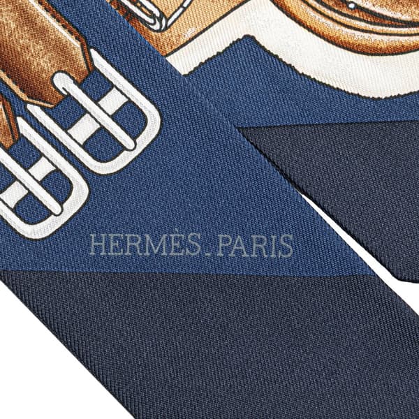 Pre-owned Hermès Jumping Silk Twilly Scarf Blue