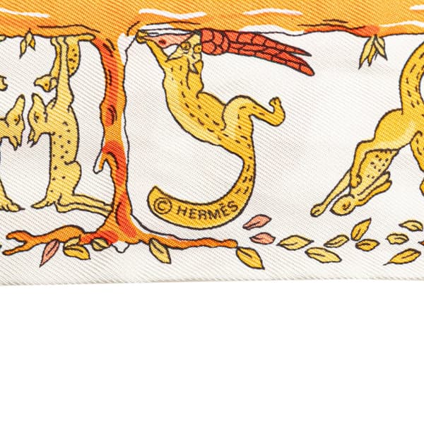 Pre-owned Hermès Alphabet Twilly Silk Scarf White