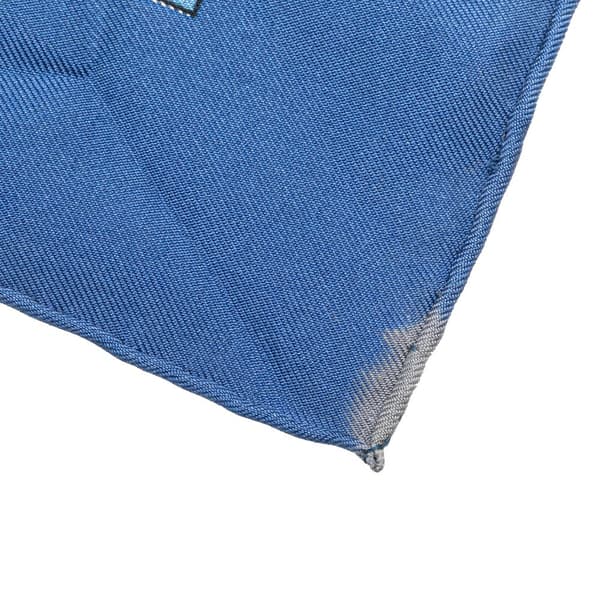 Pre-owned Hermès Huile Rafraichissante a L Usage de la Toilette Parfumee Silk Scarf Blue