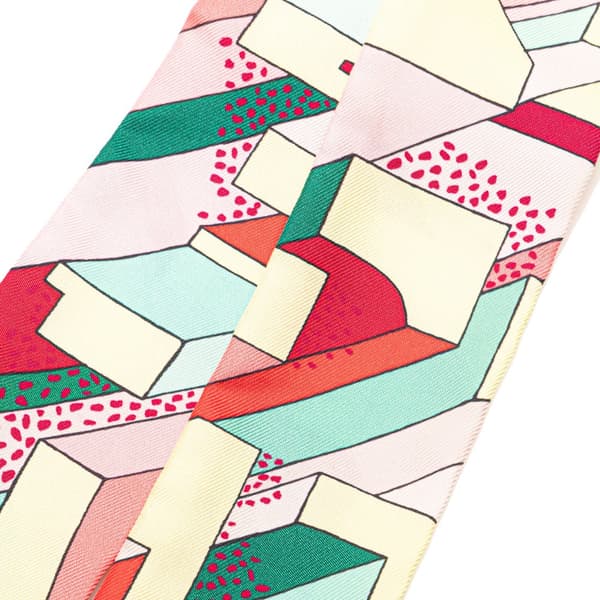 Pre-owned Hermès On A Summer Day Silk Twilly Scarf Pink