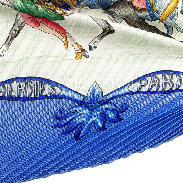 Pre-owned Hermès Les Chevaux des Moghols Pleated Silk Scarf Blue
