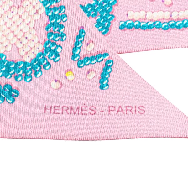 Pre-owned Hermès Kelly En Perles Silk Twilly Scarf Pink