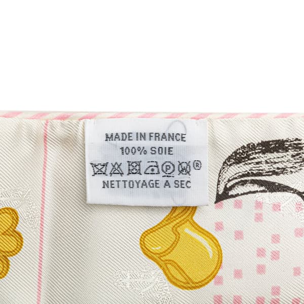 Pre-owned Hermès Garde Robe Pop Charms Twilly Silk Scarf White