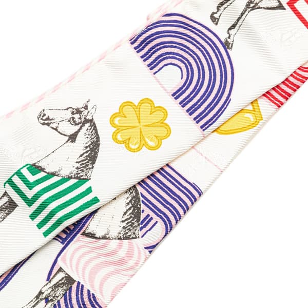Pre-owned Hermès Garde Robe Pop Charms Twilly Silk Scarf White