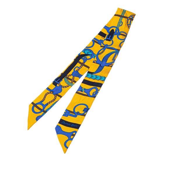 Pre-owned Hermès Panoplie Equestre Silk Twilly Scarf Yellow