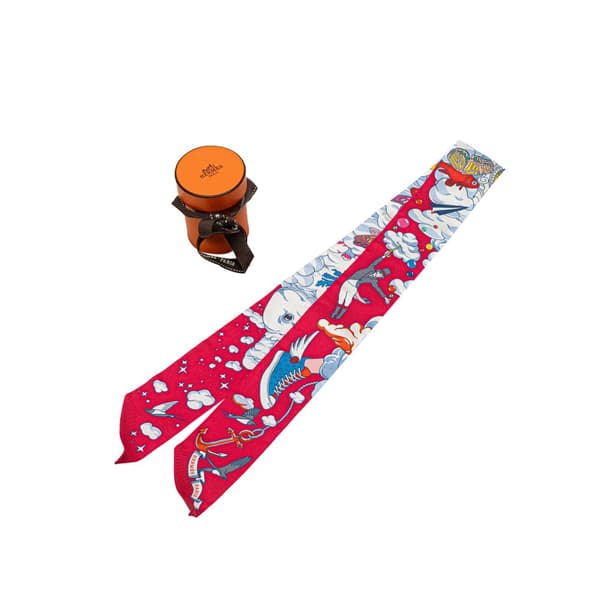 Pre-owned Hermès Sur Mon Nuage Silk Twilly Scarf Pink