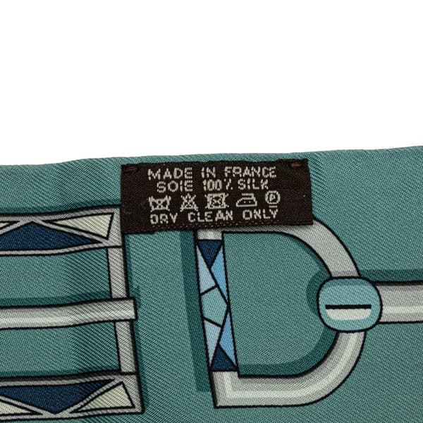 Pre-owned Hermès Carre en Boucles Silk Twilly Scarf Blue