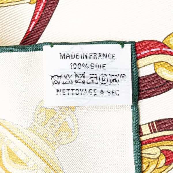 Pre-owned Hermès Stately Wheels Silk Scarf White