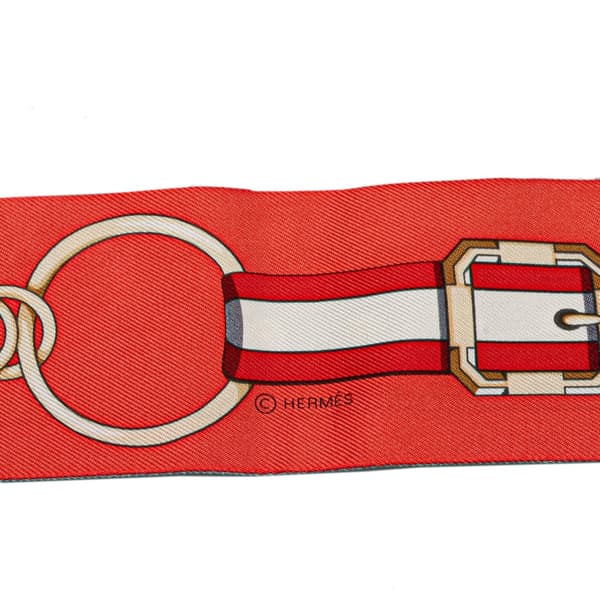 Pre-owned Hermès Grand Tralala Silk Twilly Scarf Red