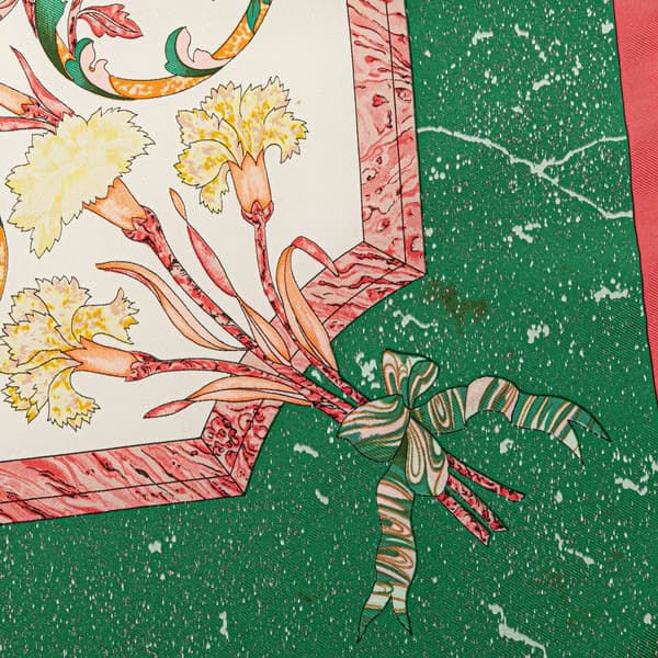 Pre-owned Hermès Pierres D'Orient Et D'Occident Silk Scarf Green