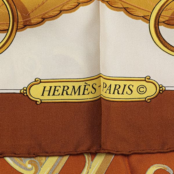 Pre-owned Hermès Lift Profile Silk Scarf White