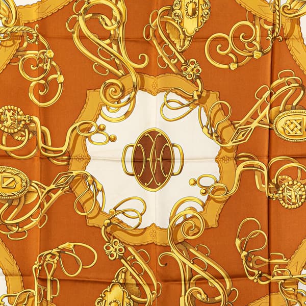 Pre-owned Hermès Lift Profile Silk Scarf White