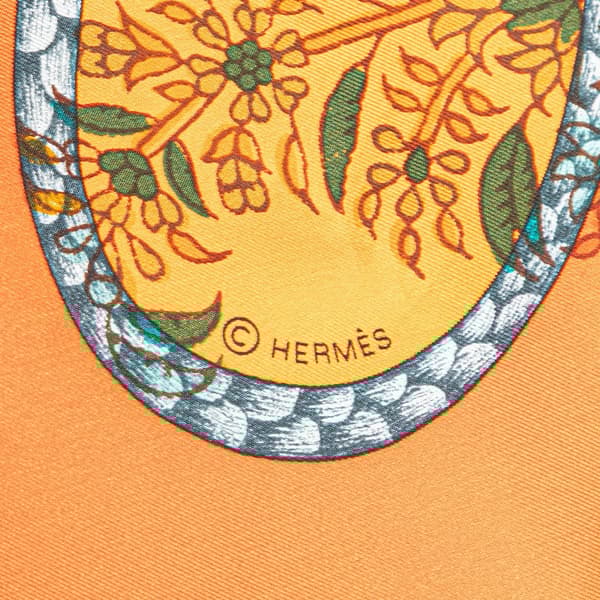 Pre-owned Hermès Coup de Fouet Au Bloc Silk Twill Giant Scarf Orange