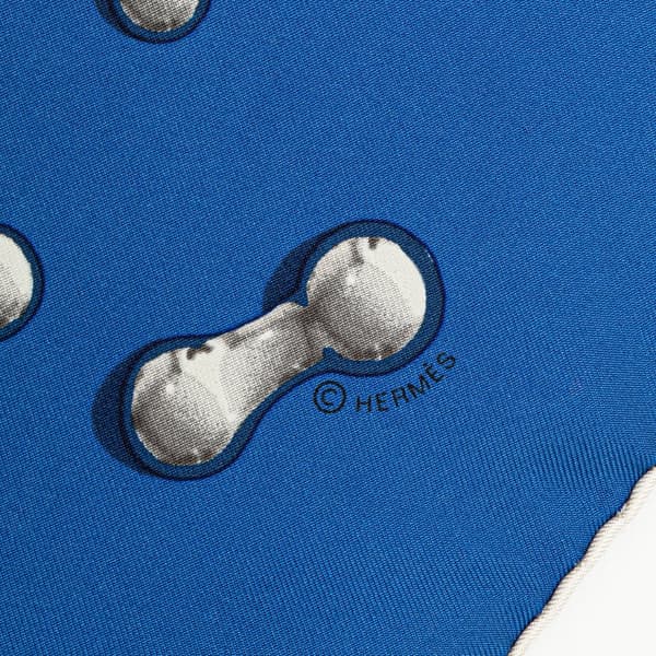 Pre-owned Hermès Vif Argent Silk Scarf Blue