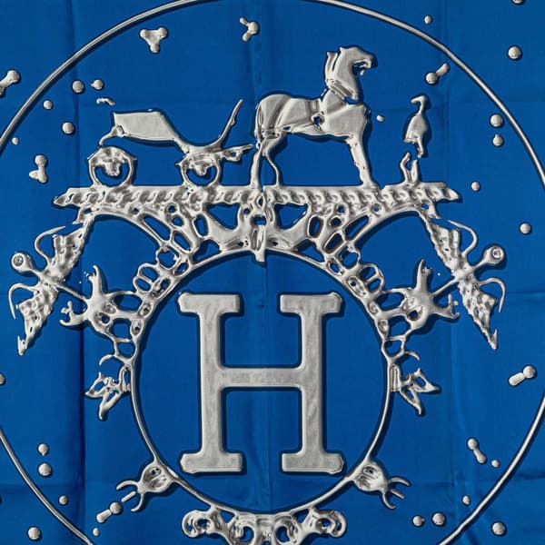Pre-owned Hermès Vif Argent Silk Scarf Blue