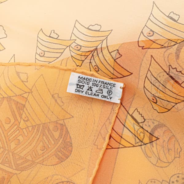 Pre-owned Hermès Recontre Oceane Chiffon Silk Scarf Brown