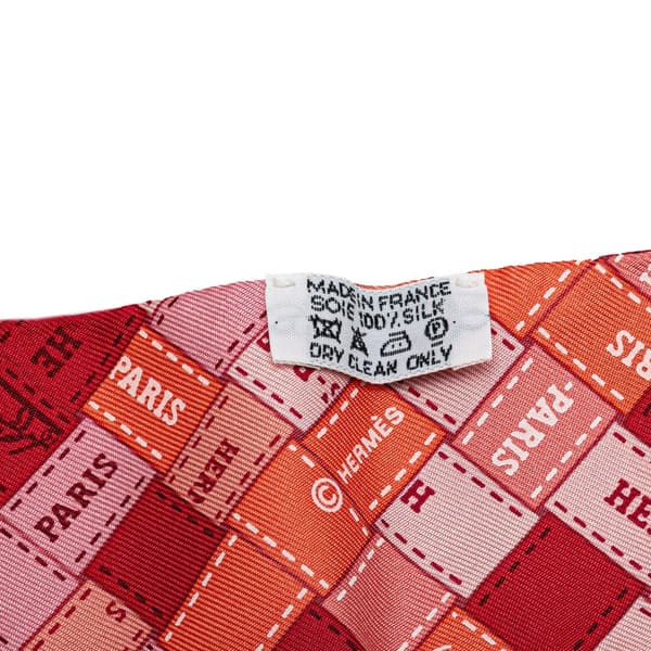 Pre-owned Hermès Bolduc Au Carre Silk Twilly Scarf Pink