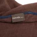 Miniatyrbillede 2 af 5: Pre-owned Hermès Cashmere Losange Triangle Scarf Brown