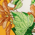 Miniatyrbillede 4 af 5: Pre-owned Hermès Au Coeur des Bois Silk Scarf Yellow