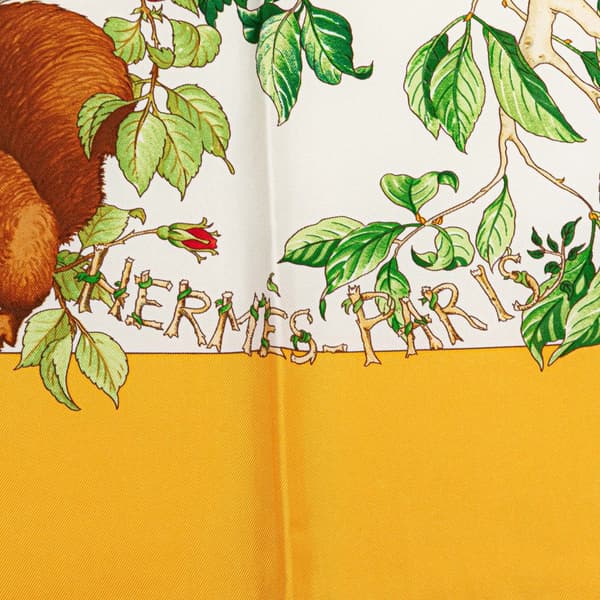 Pre-owned Hermès Au Coeur des Bois Silk Scarf Yellow