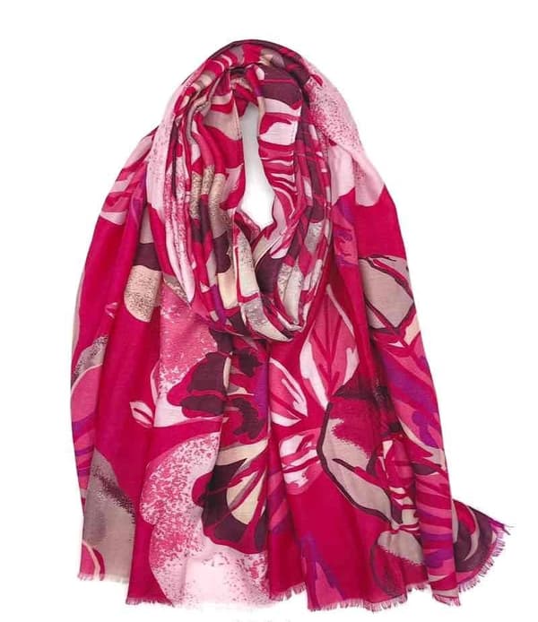 A scarf in several different colors - choose your favorite