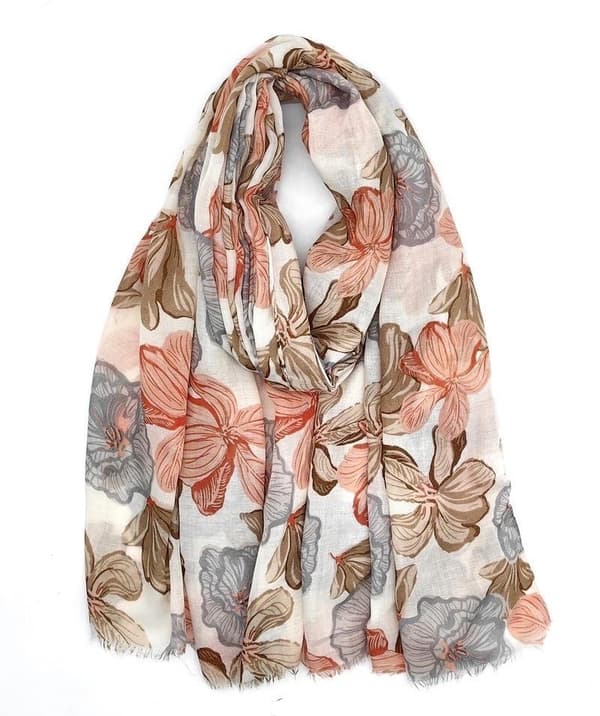 Floral scarf in several summery colors