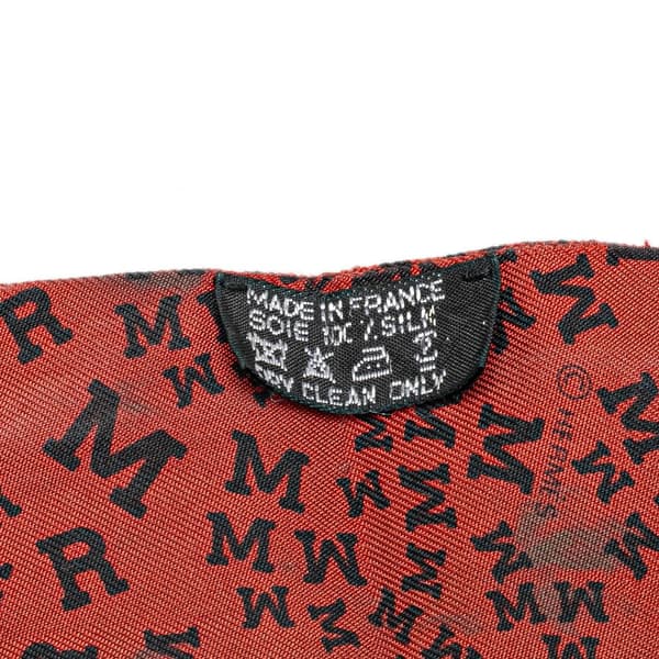 Pre-owned Hermès Scattered Letters Silk Twilly Scarf Red