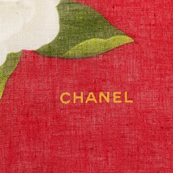Pre-owned Chanel Camellia Printed Linen Scarf Red