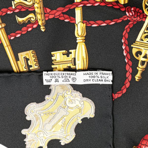 Pre-owned Hermès Keys Les Cles Silk Scarf Black
