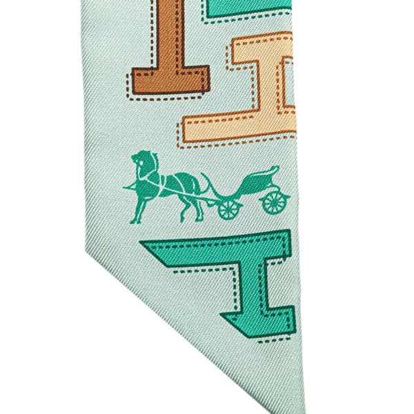 Pre-owned Hermès H Silk Twilly Scarf Green