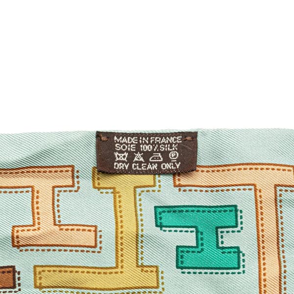 Pre-owned Hermès H Silk Twilly Scarf Green