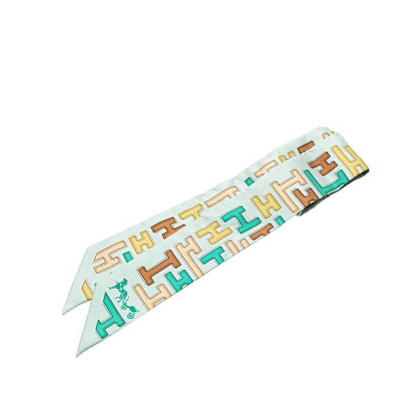 Pre-owned Hermès H Silk Twilly Scarf Green