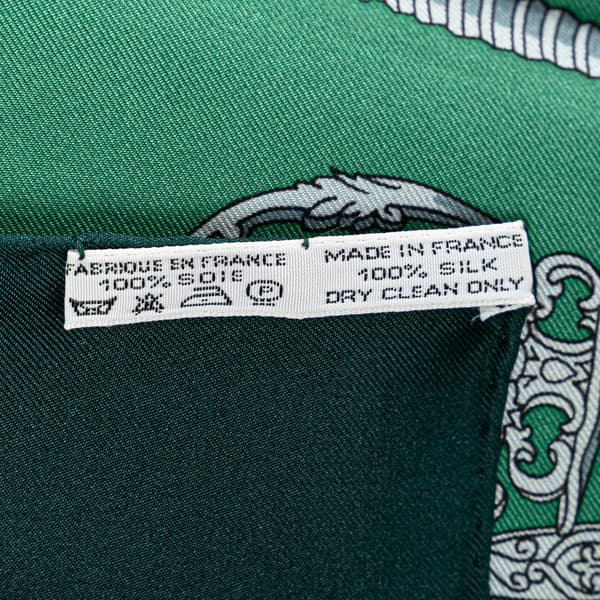 Pre-owned Hermès Traite Des Armes Silk Scarf Green