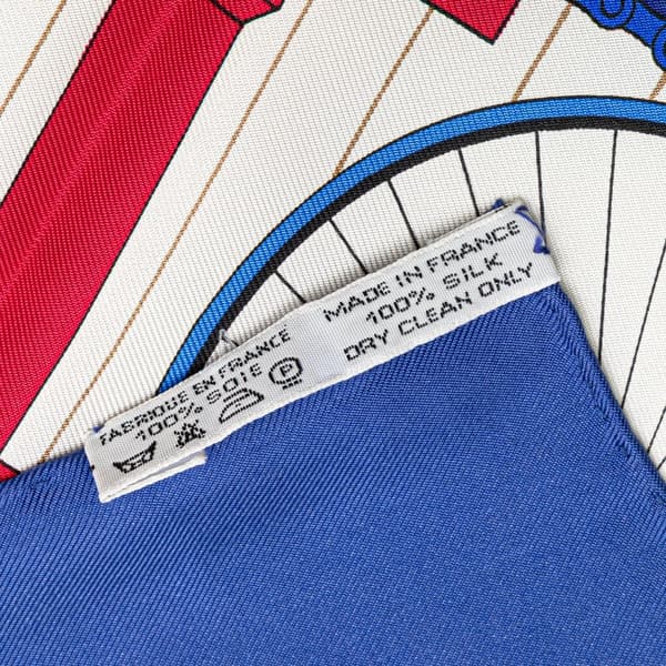 Pre-owned Hermès Les Becanes Silk Scarf White