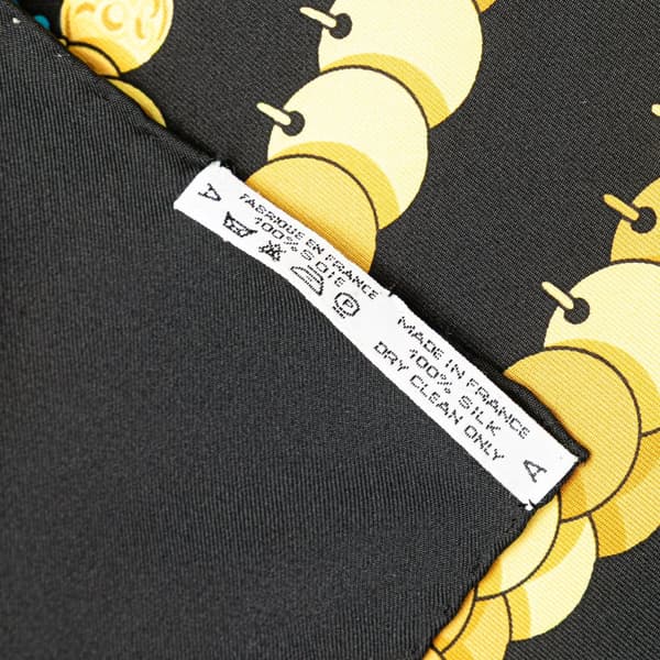 Pre-owned Hermès Kosmima Silk Scarf Black