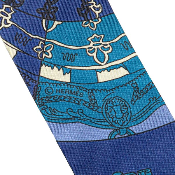 Pre-owned Hermès Tours de Cles Twilly Silk Scarf Blue