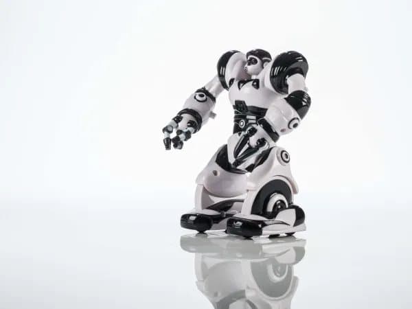 WowWee Mini Robosapien